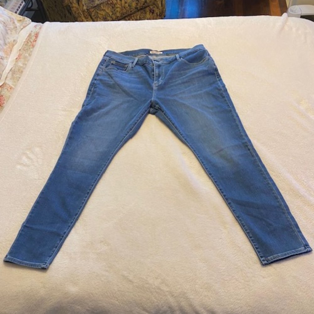 Levi 720 Jeans